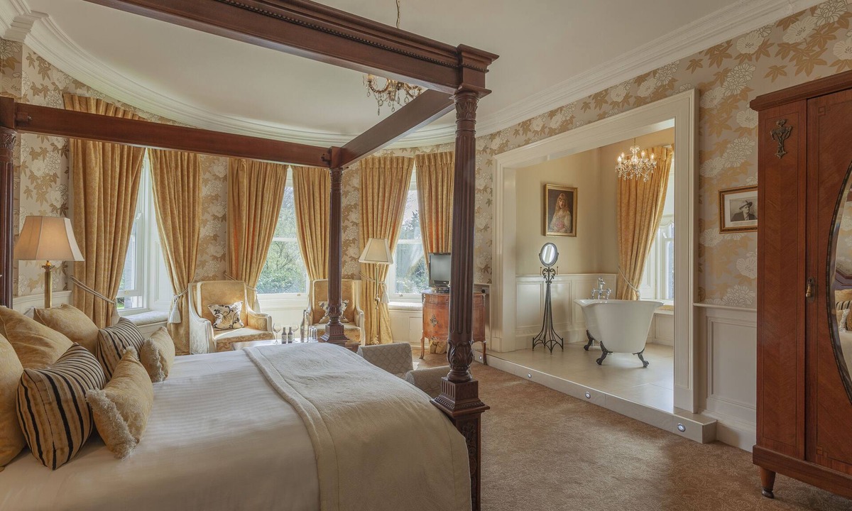 Tralee Hotel | Ballyseede Castle