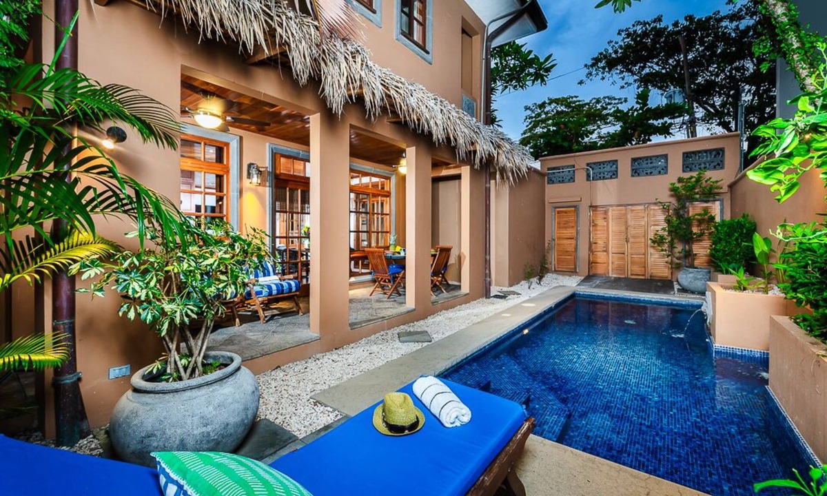 Rio Seco House | Courtyard 6, private pool, 3 Beds Villa across the street from the beach