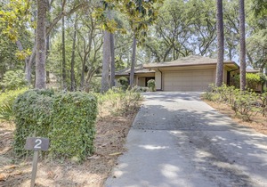 2 Willow Oak | 3 Bedroom Home | Pool | Golf Course View | STR #28007 in Hilton Head Island