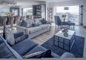 232 m² House ∙ 5 bedrooms ∙ 12 guests in Pendine