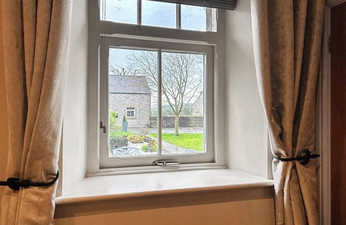 Over Haddon Cottage | 3 bedroom accommodation in Over Haddon, near Bakewell