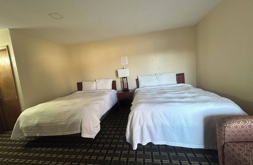 Broken Bow Hotel | Big 12 Motel Broken Bow Ne