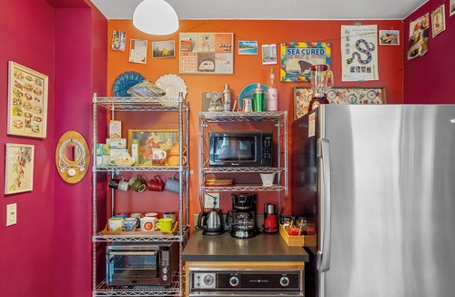 Roseway House | Colorful Roseway Bungalow - a classic Portland charmer in a sweet neighborhood