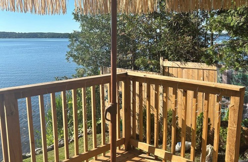 Bewdley Cottage | Escape to Rice Lake! Lake Front Cottage Bailieboro Fishing, Swimming, Golf, Yoga