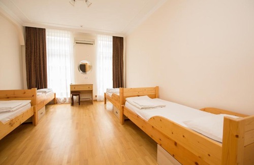 Sochi City Centre Hostel | Hostel Teplo