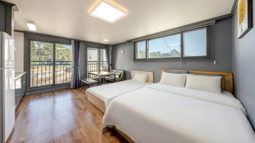 Samcheok House | Samcheok Lamer Pension