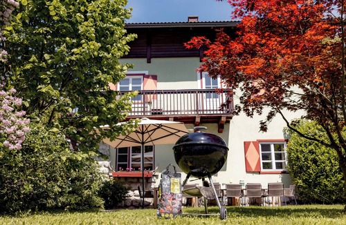 City Center Golling an der Salzach Villa | Villa Stella before the gates city of salzburg and all famous ski areas skiamade