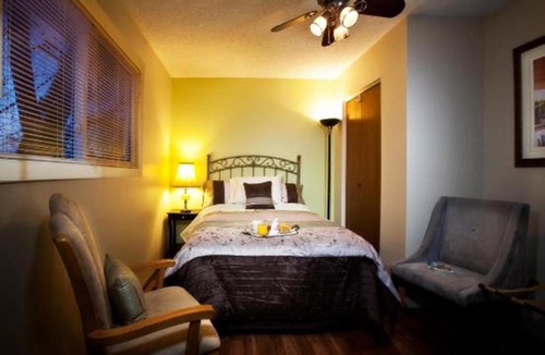 Saskatoon Bed & Breakfast | Wild Rose Bed & Breakfast