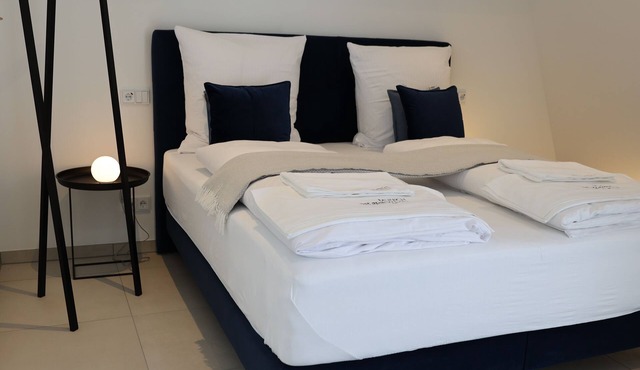 1 Doppelbett Zimmer 19 in München