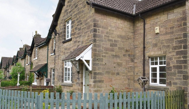 2 bedroom accommodation in Rowsley, near Matlock in Matlock