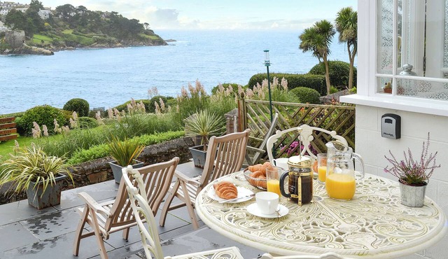 2 bedroom accommodation in Fowey in Fowey