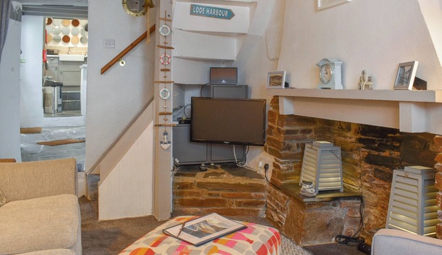 2 bedroom accommodation in Looe in Looe