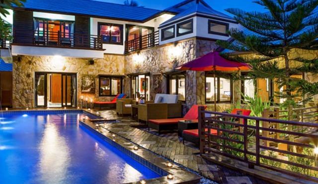 4 Bedroom Villa Chaweng (P2) in Ko Samui