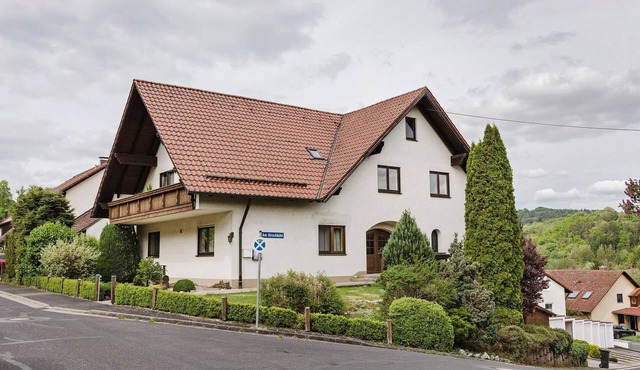 Apartment 'Gerda' with Mountain View, Balcony and Wi-Fi in Weigendorf
