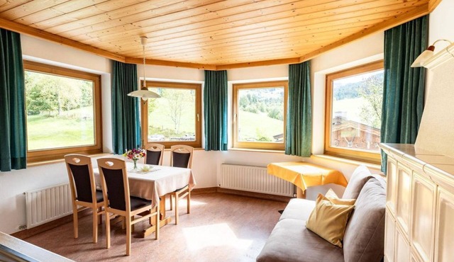 App. Type B/2 bedrooms/shower, WC - Rosina Aberger, house in Enterwinkl