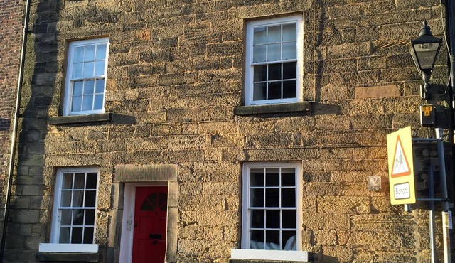 Barbican View, luxury Grade II listed apartment opposite Alnwick Castle in Alnwick