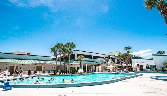 Bay Club of Sandestin: Spacious Destin Resort: 2BR Condo with Resort Amenities in Destin