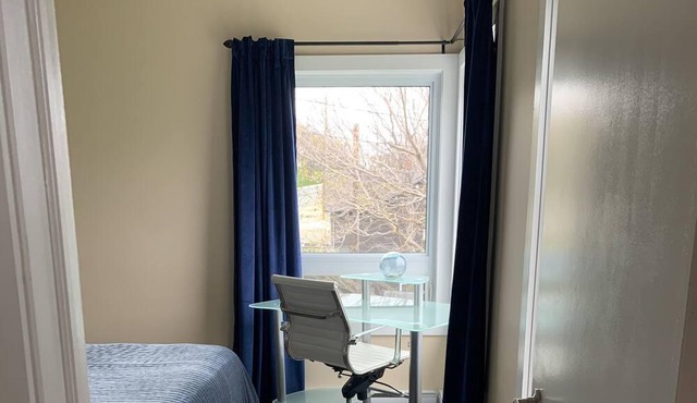 Beach Access - Ultra Comfortable in Conception Bay South