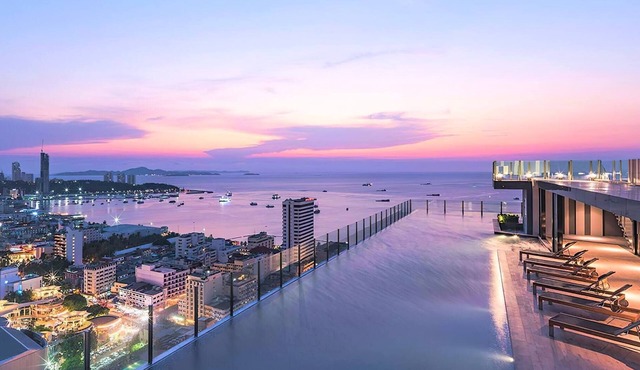 Best Pool with 360 View of Pattaya & Best Location in Muang Pattaya