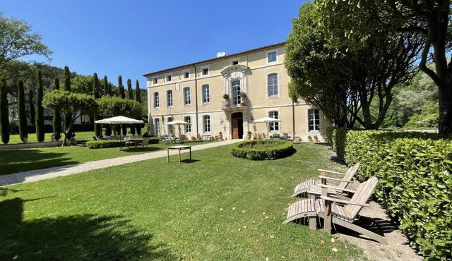 Chateau Talaud in Loriol-du-Comtat