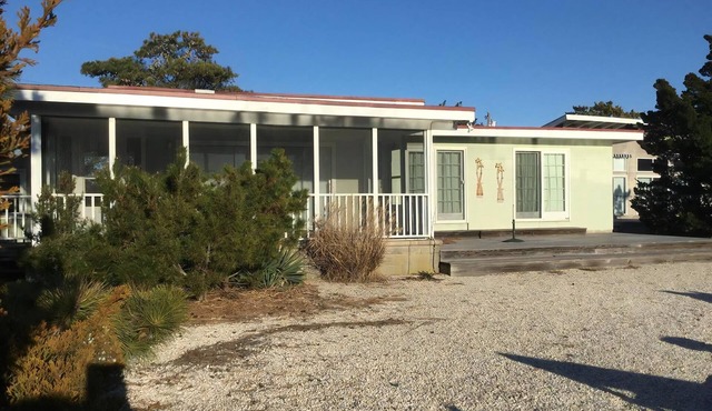 CLASSIC LAGOON FRONT HOME in Loveladies