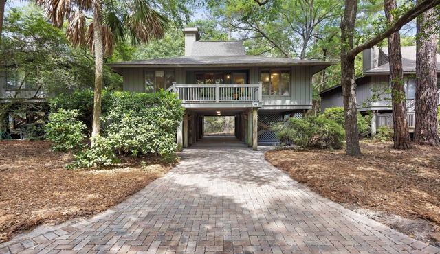 Cozy Kiawah Cottage with Community Pool in Prime Location! in Kiawah Island