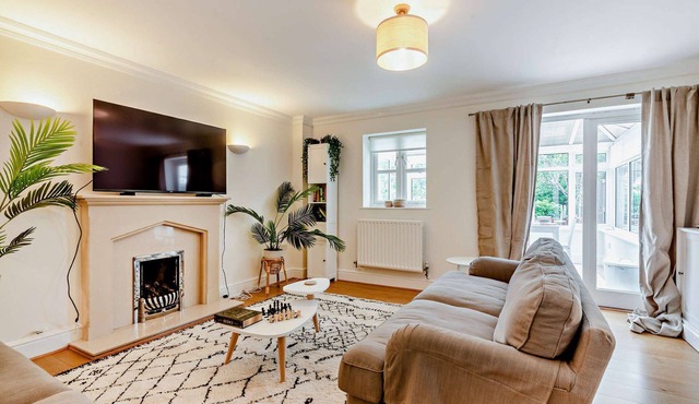 Dog friendly Cotswold cottage - 5 Stone Cottage in Nailsworth