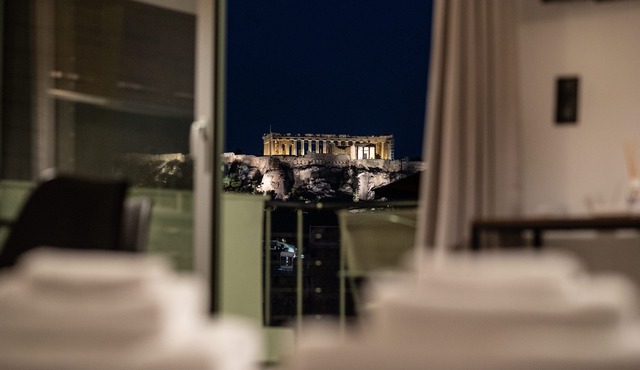 Dreamy Athens Penthouse with Acropolis View in Athina