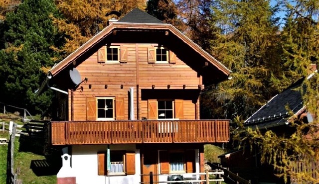 Exclusive alpine house in a prime location in Falkertsee