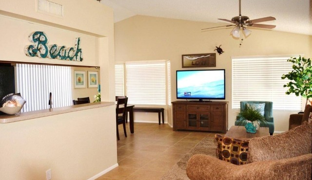 Fabulous Home & Perfect Location - Brand New Decor & Professionally Designed in Peoria