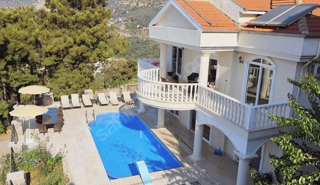 Fully detached Villa offers an unforgettable holiday with your family and friend in Alanya