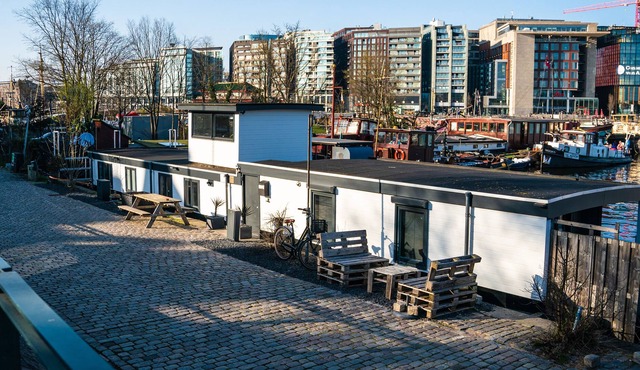 Houseboat near central station in Amsterdam-Centrum