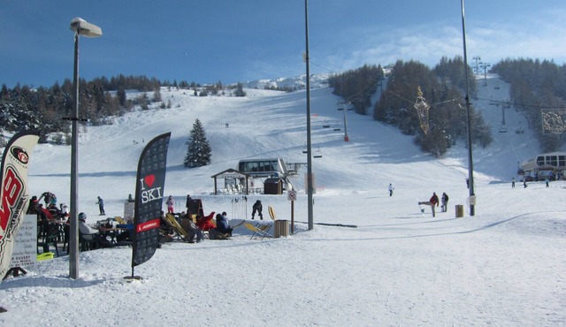 IN THE MASSIF OF DEVOLUY, FLAT COMFORTABLE WITH BALCONY in Dévoluy