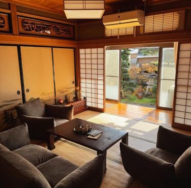Inaka Lodge - Countryside Stay in Nakano