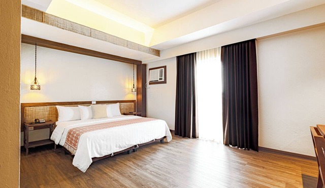Java Hotel in Laoag