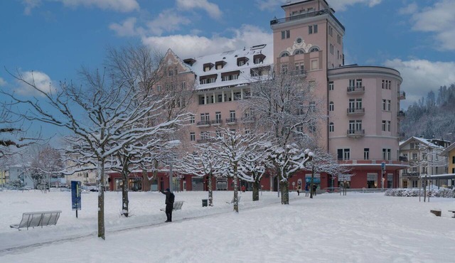 Lovely apartment for 4 people with WIFI, TV, balcony and panoramic view in Interlaken