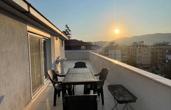 Merkezde Mangal olanağı sunan kullanışlı çatı katı in Demre