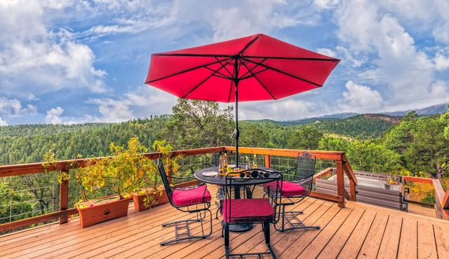 Neeley Mountain House | Mountain Views! in Alto