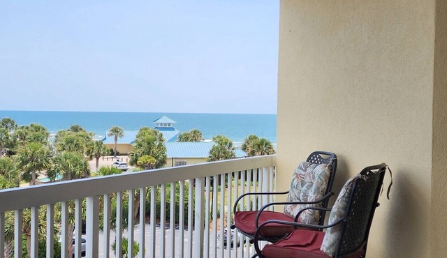Paget 403 Features Oceanside Views of Pool & Clubhouse in Pawleys Island