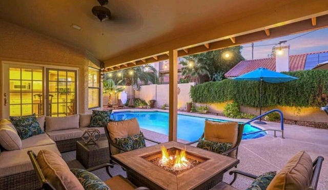 Peaceful Designer Retreat in Glendale