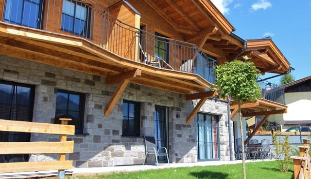Penthouse near Kaprun with sauna & stunning views in Piesendorf