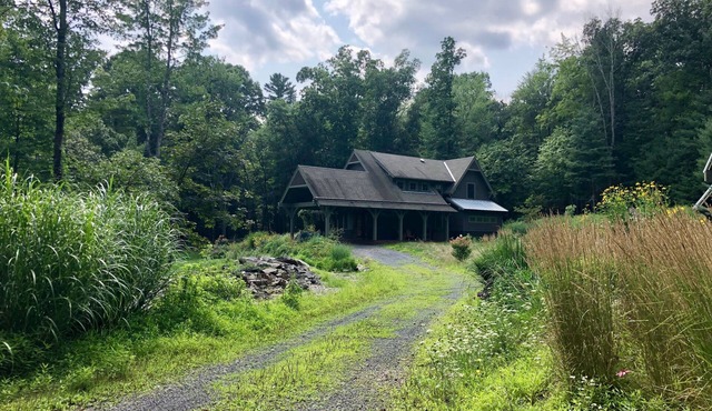 Private 6 Acre Catskills Retreat Between Mohonk and Woodstock - Sleeps 8 in Accord