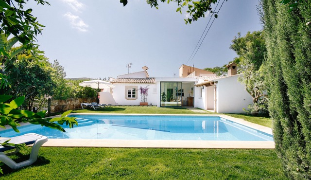 Private Grounds, Walking Distance to Puerto Pollensa, New PS5, Bikes in Puerto Pollensa