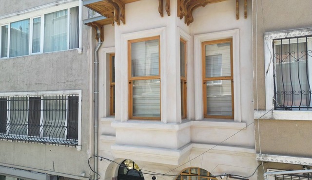 REFurbished Triplex in Taksim in İstanbul