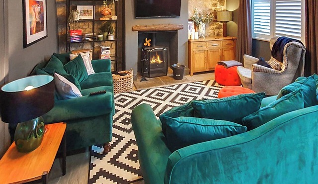 Situated perfectly in this quaint village of Tideswell. in Buxton