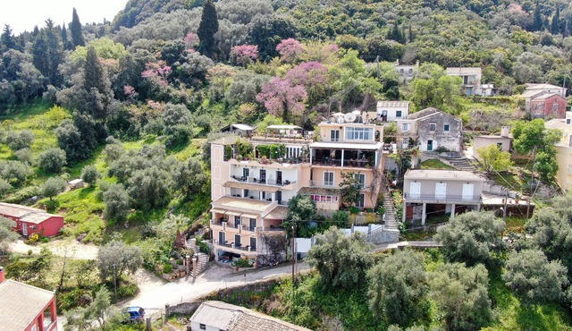 Studio Apartment "75 steps taverna three-bedroom" with Sea View, Balcony & Wi-Fi in Corfu