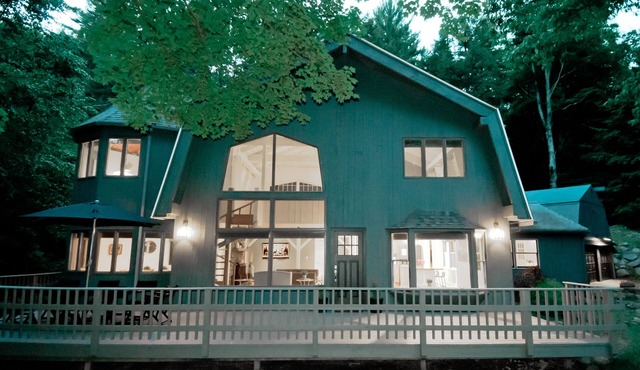 Stunning Modern Barn minutes from Woodstock 21N-195 in Mt Tremper