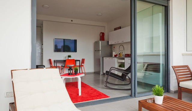 Sunny Luxary Apartments in Tel Aviv