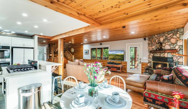 The Chalet at North Star Ranch - Secluded 40 Acres in Whitefish