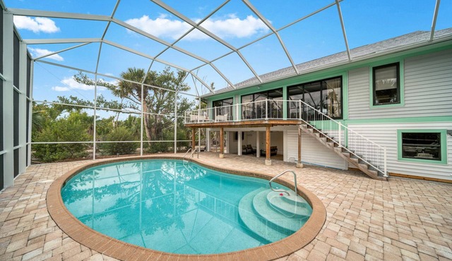 Turtle Tracks: Pool Home off West Gulf. Pets OK! in Sanibel